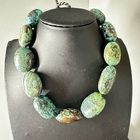 16” of polished chunks of green turquoise statement necklace with 925 hardware! - Picture 9 of 9